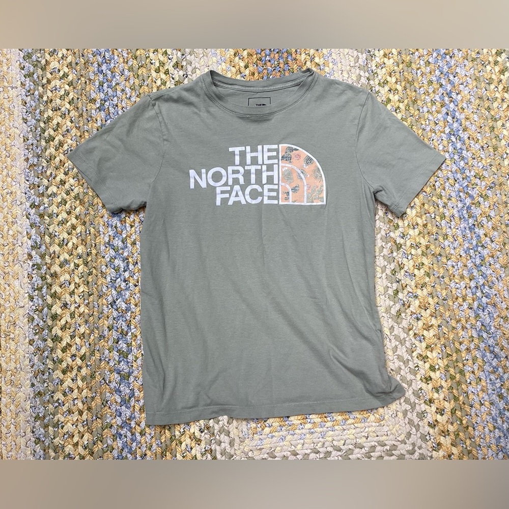 North face tee